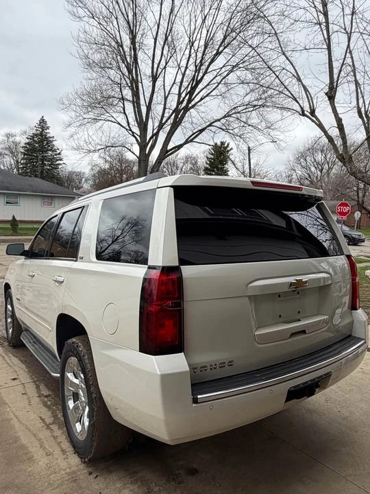 2015 Chevrolet Tahoe 4th Gen - Image 5 of 14