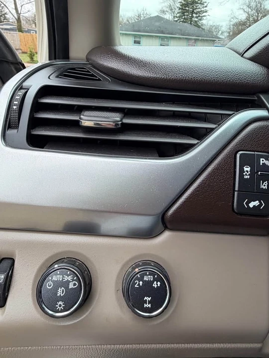 2015 Chevrolet Tahoe 4th Gen - Image 3 of 14