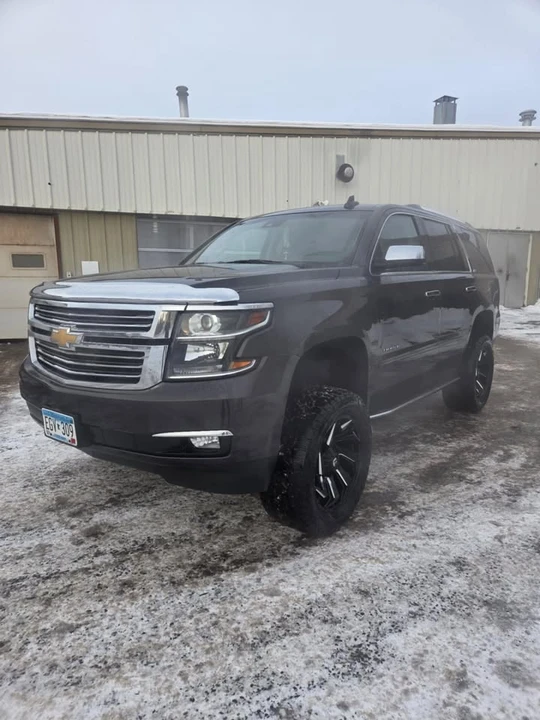 2015 Chevrolet Tahoe 4th Gen - Image 2 of 12