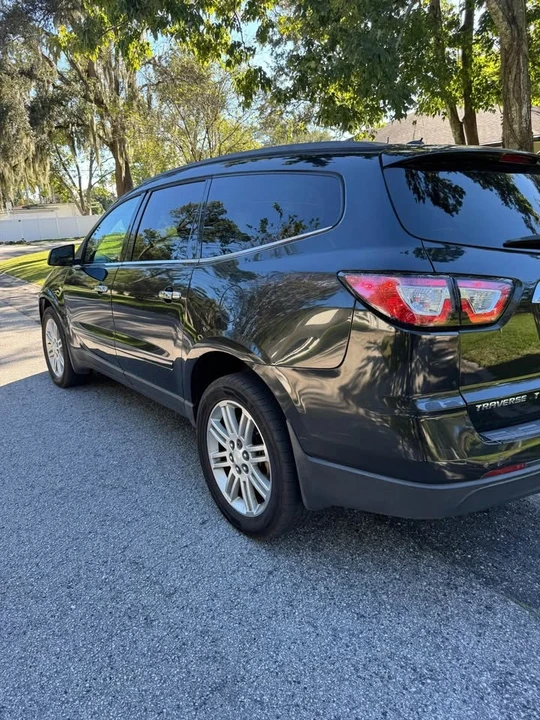 2015 Chevrolet Traverse - Image 3 of 11