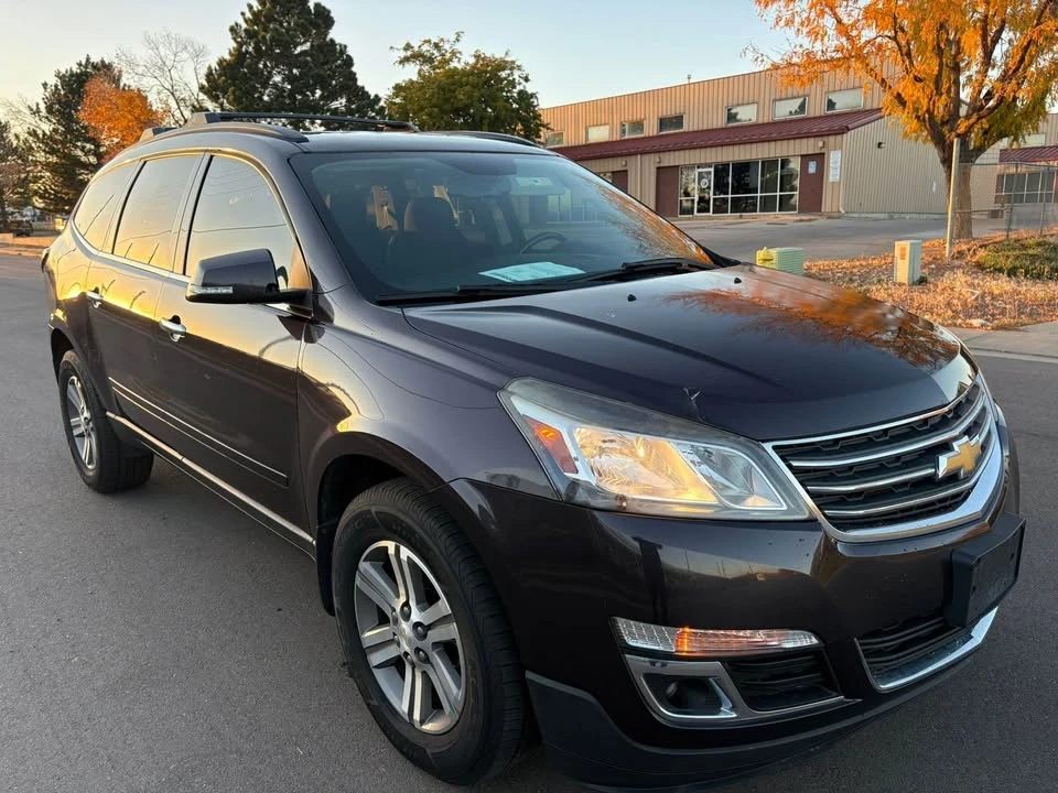 2015 Chevrolet Traverse - Image 9 of 18