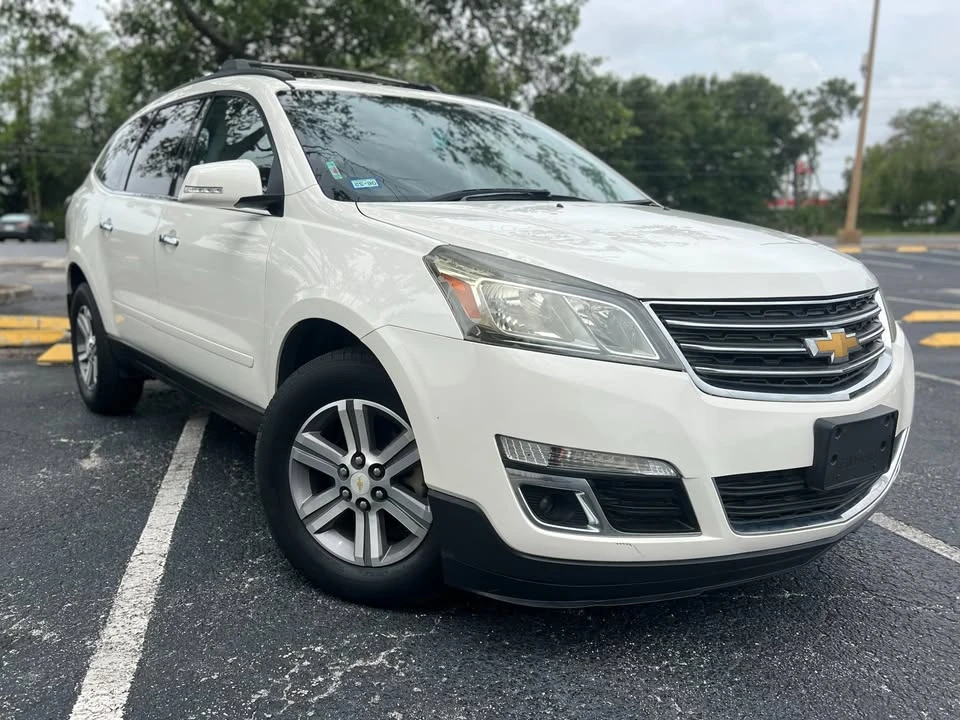 2015 Chevrolet Traverse - Image 7 of 10