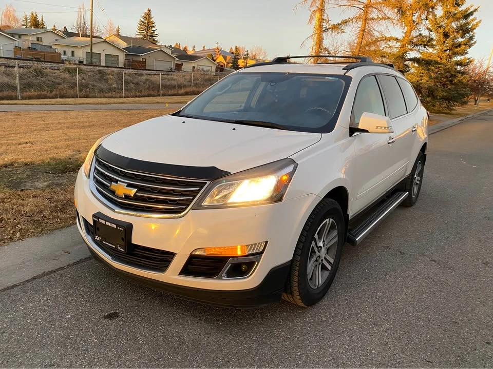 2015 Chevrolet Traverse - Image 5 of 15