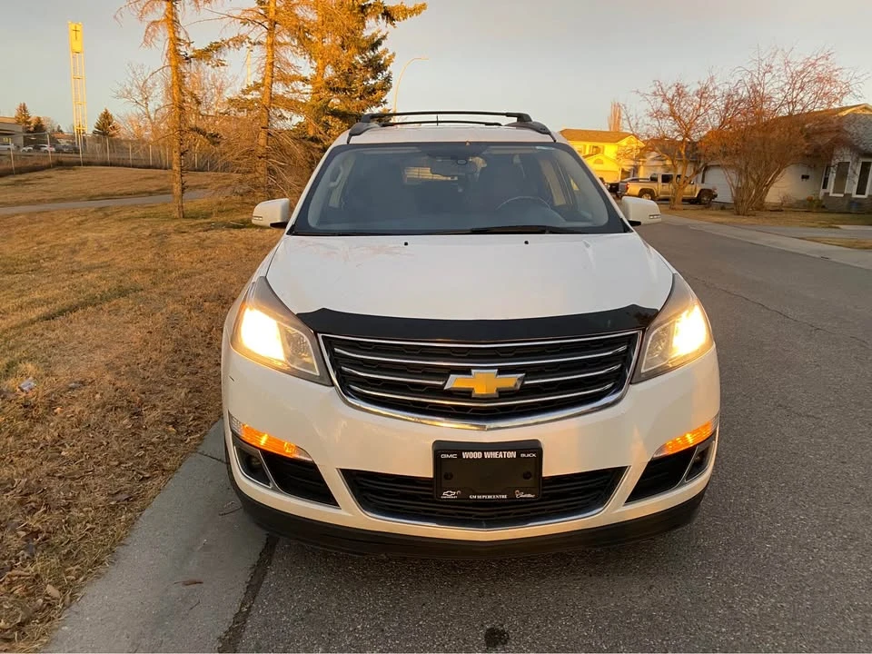 2015 Chevrolet Traverse - Image 6 of 15
