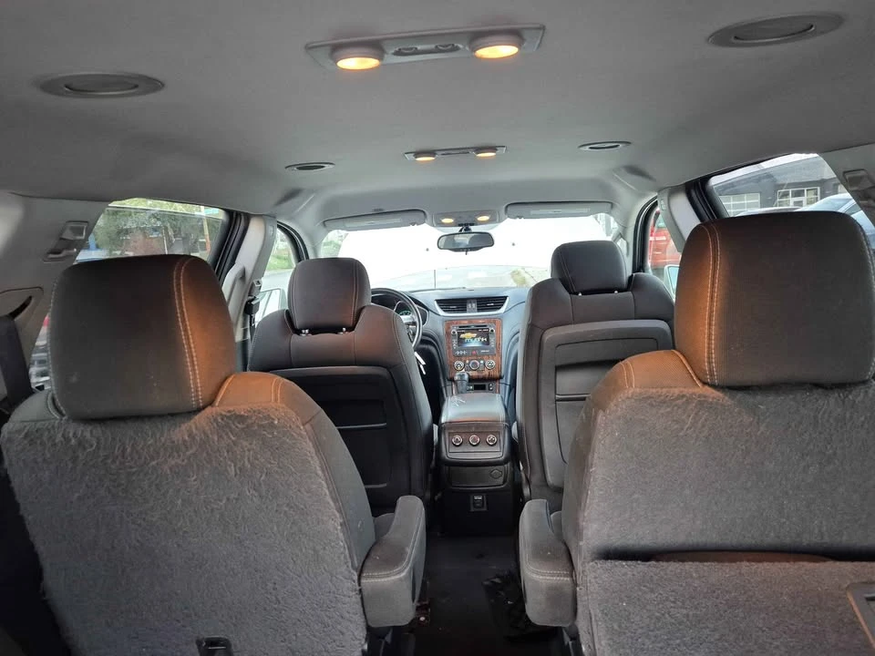 2015 Chevrolet Traverse - Image 11 of 11