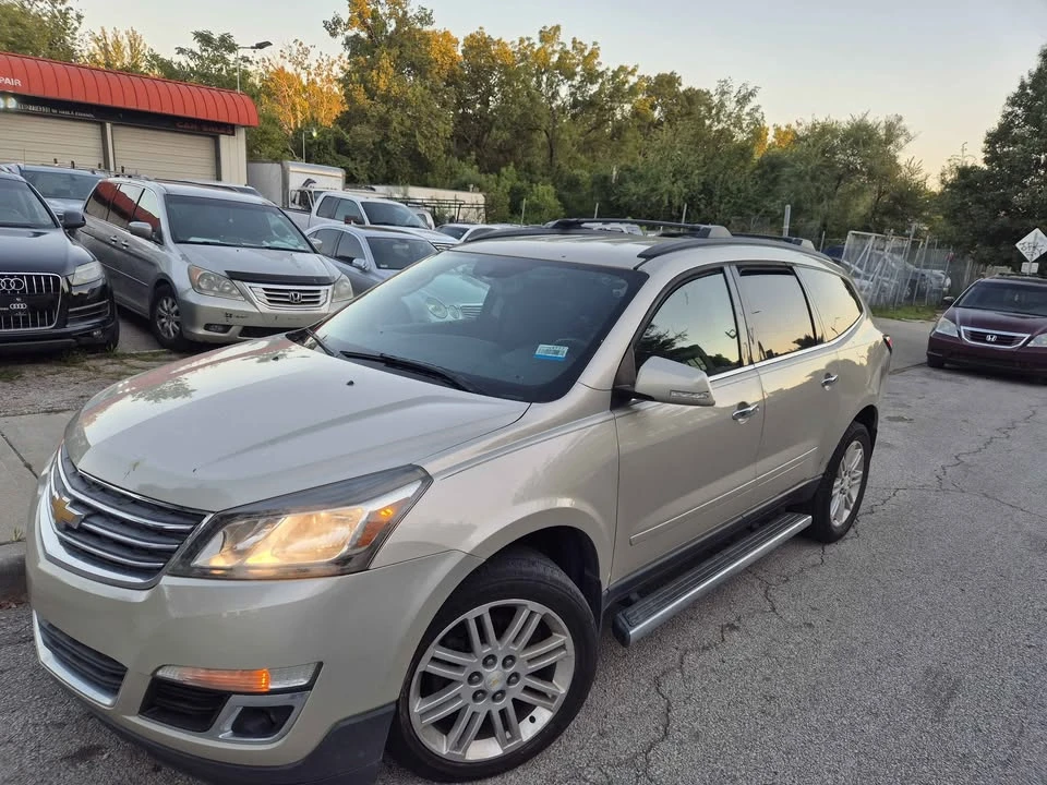 2015 Chevrolet Traverse - Image 3 of 11