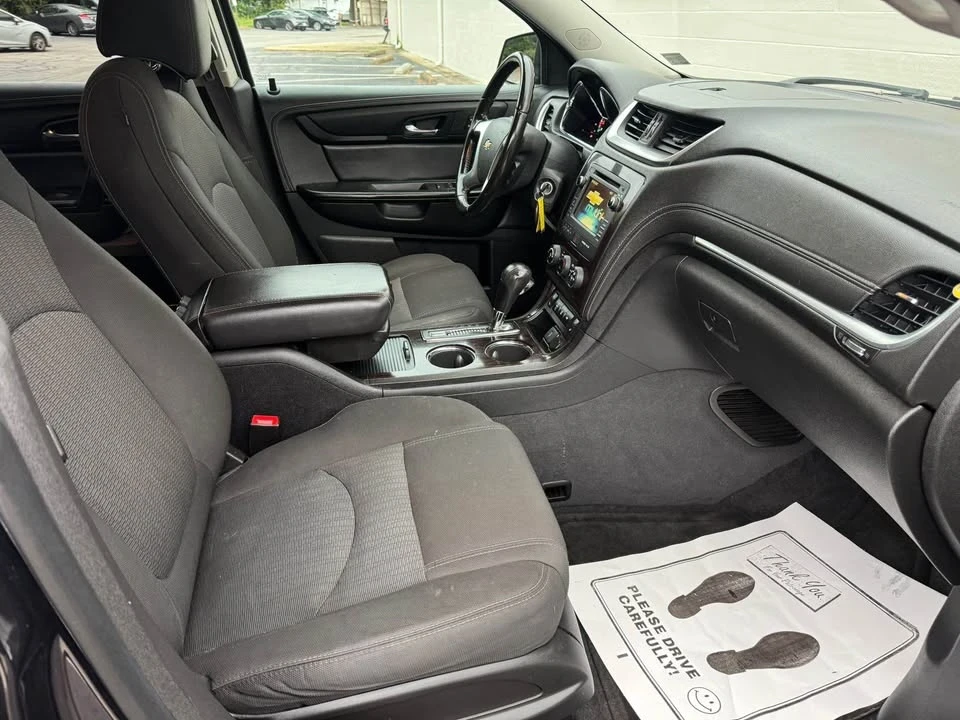2015 Chevrolet Traverse - Image 8 of 20