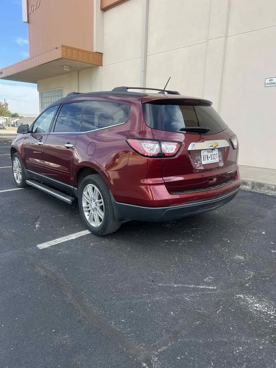 2015 Chevrolet Traverse - Image 5 of 11