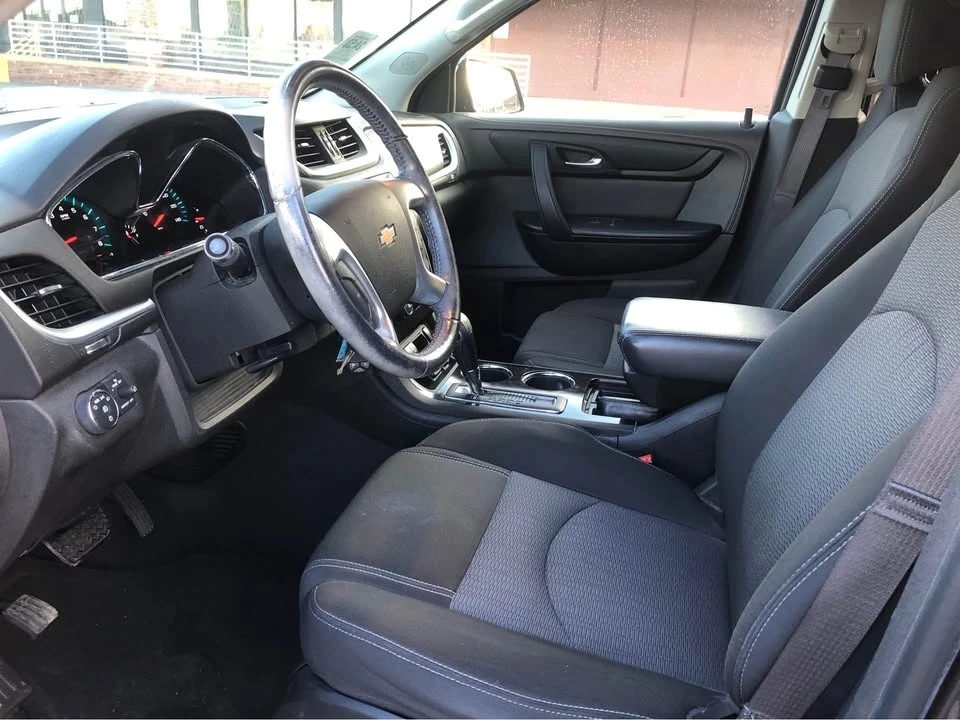 2015 Chevrolet Traverse - Image 11 of 16