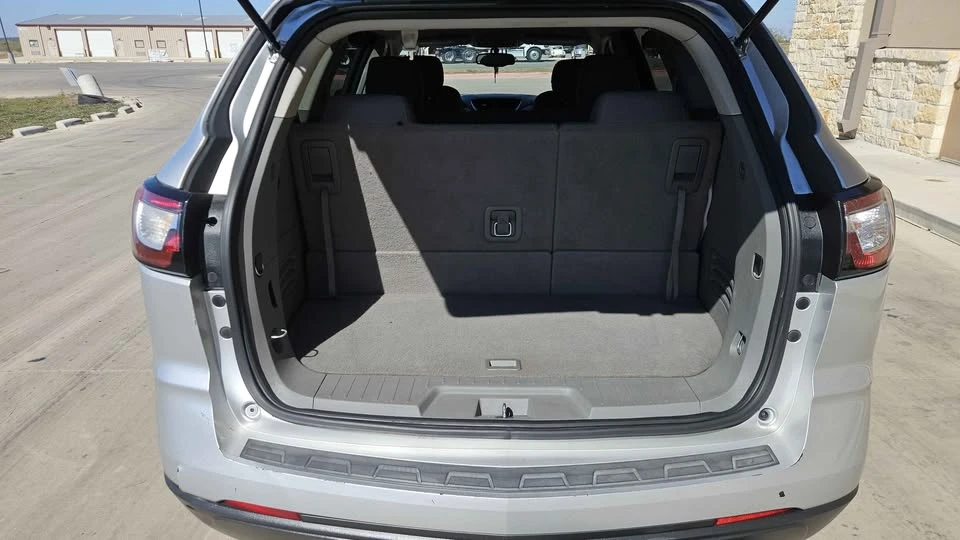 2015 Chevrolet Traverse - Image 12 of 19