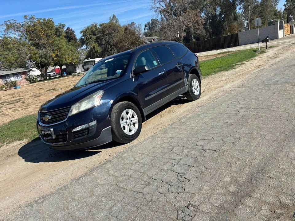 2015 Chevrolet Traverse - Image 4 of 13