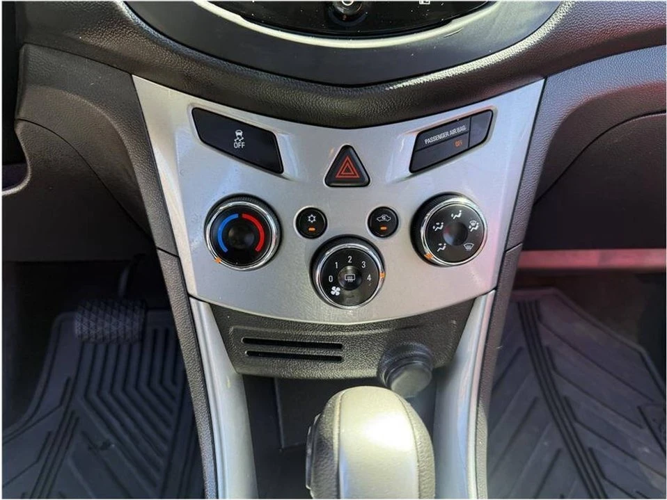2015 Chevrolet Trax - Image 9 of 20