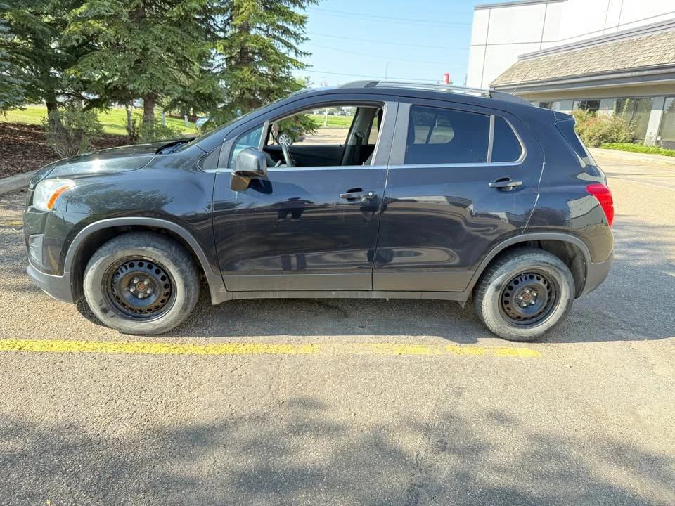 2015 Chevrolet Trax - Image 2 of 8