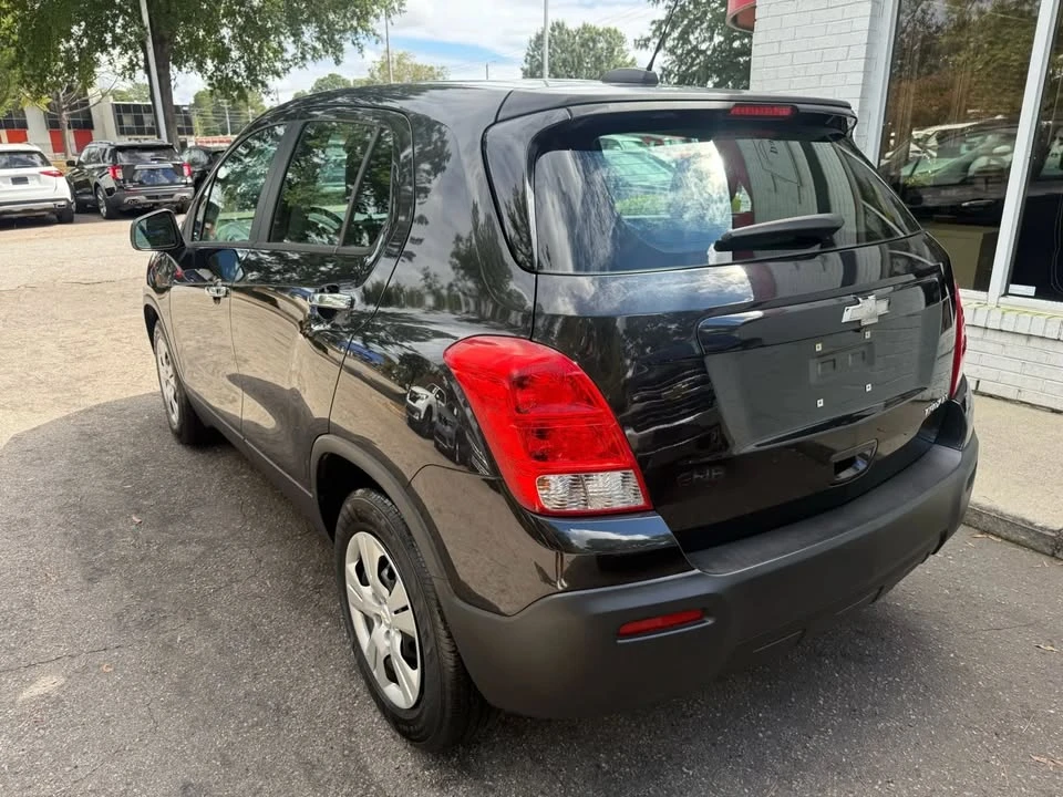 2015 Chevrolet Trax - Image 2 of 20