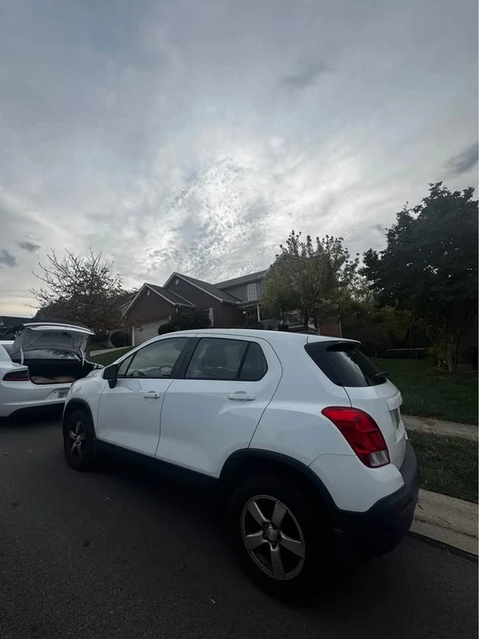 2015 Chevrolet Trax - Image 2 of 12