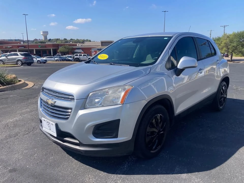 2015 Chevrolet Trax - Image 2 of 4