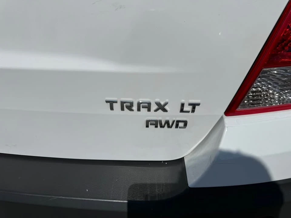 2015 Chevrolet Trax - Image 9 of 16