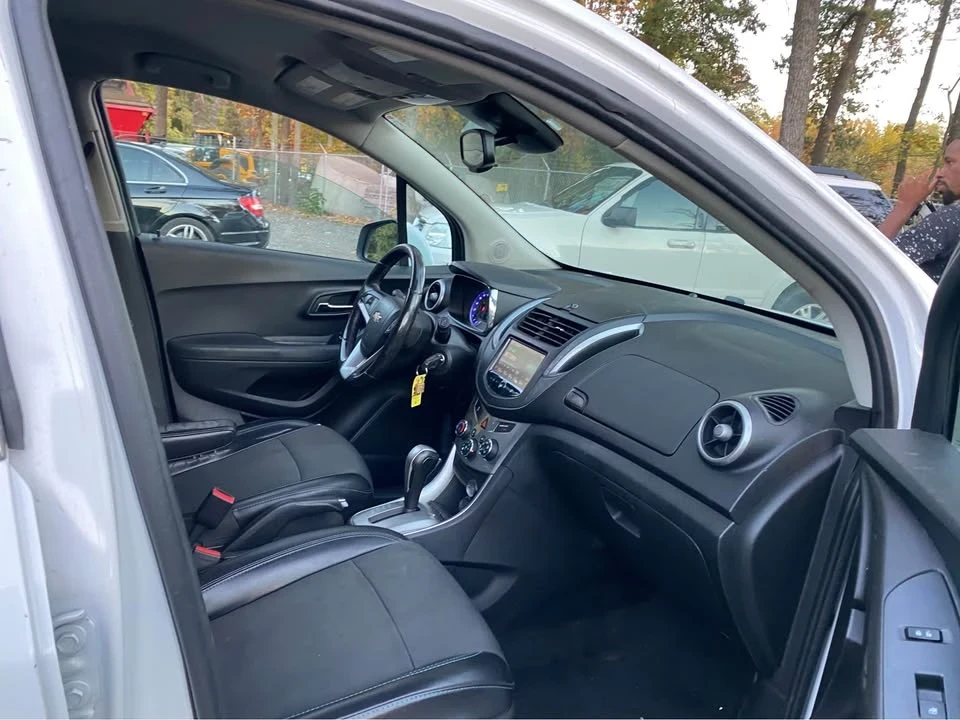 2015 Chevrolet Trax - Image 10 of 11