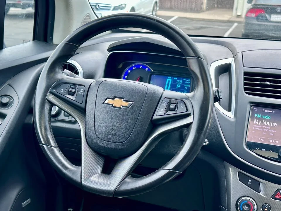 2015 Chevrolet Trax - Image 10 of 12