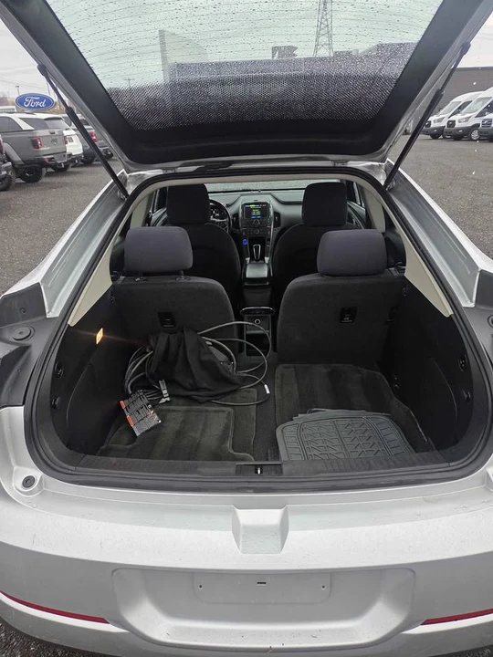 2015 Chevrolet Volt - Image 12 of 15