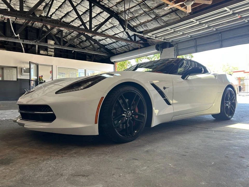 2015 Chevrolet Corvette C7 Z06 - Image 4 of 15