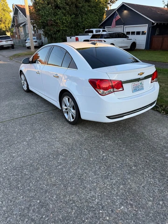 2015 Chevrolet Cruze - Image 2 of 8