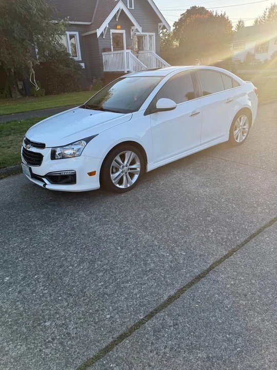 2015 Chevrolet Cruze - Image 4 of 8