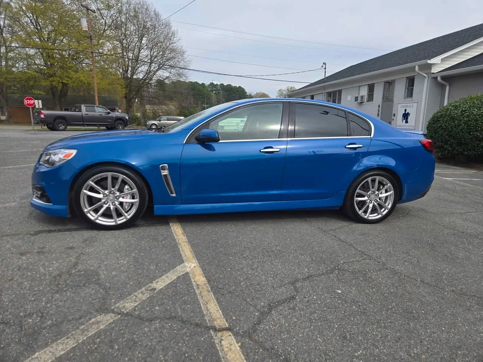 2015 Chevrolet SS - Image 6 of 10