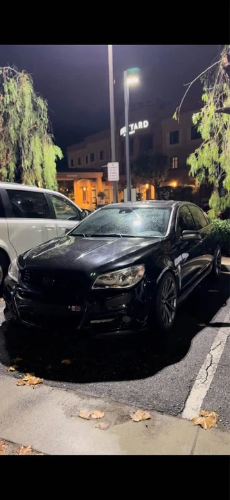 2015 Chevrolet SS - Image 2 of 3