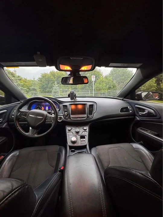 2015 Chrysler 200 - Image 7 of 7
