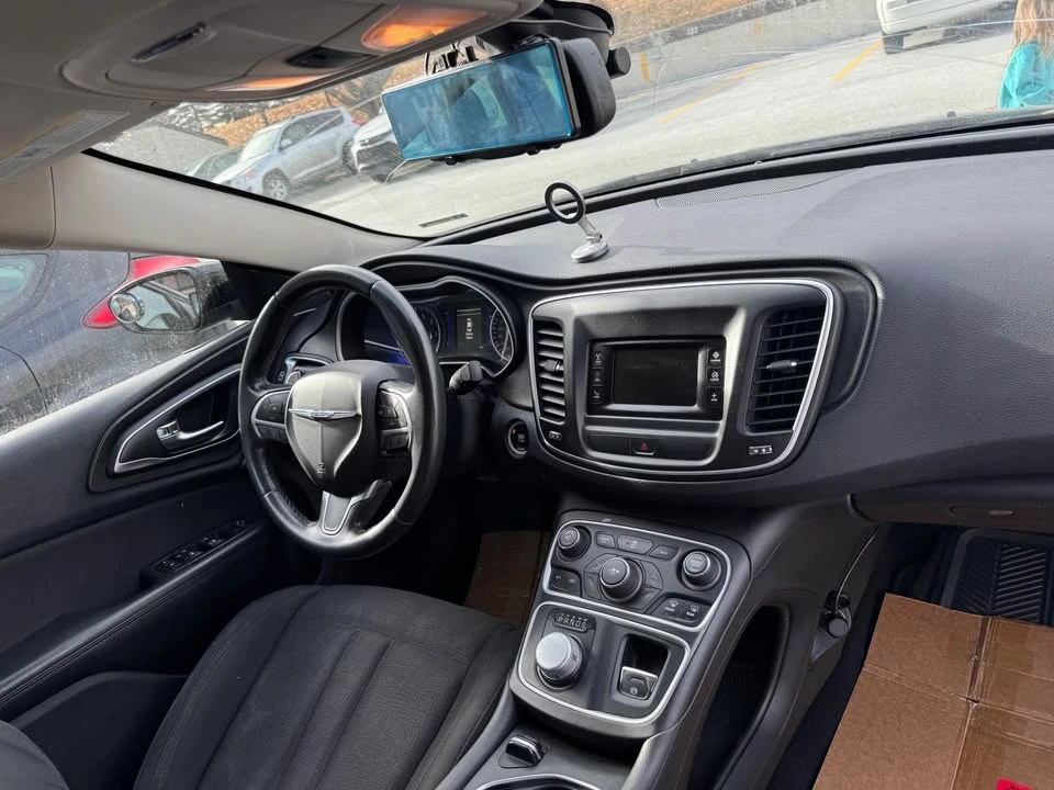 2015 Chrysler 200 - Image 3 of 6