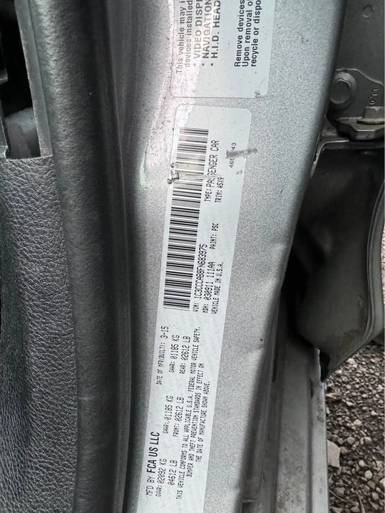 2015 Chrysler 200 - Image 5 of 6