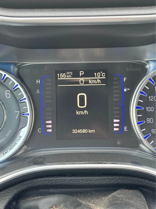 2015 Chrysler 200 - Image 13 of 15