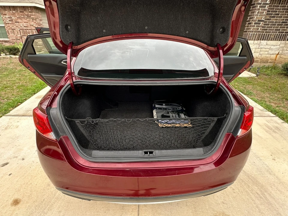 2015 Chrysler 200 - Image 8 of 21