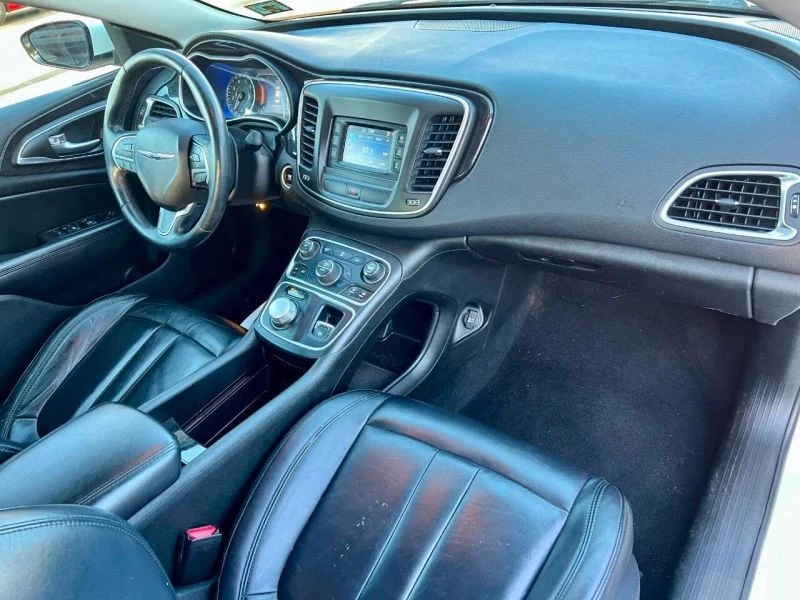 2015 Chrysler 200 - Image 7 of 12