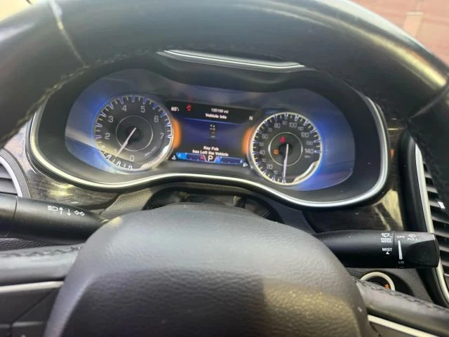 2015 Chrysler 200 - Image 11 of 18
