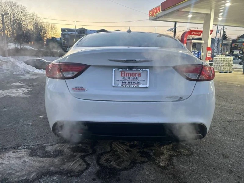 2015 Chrysler 200 - Image 5 of 12