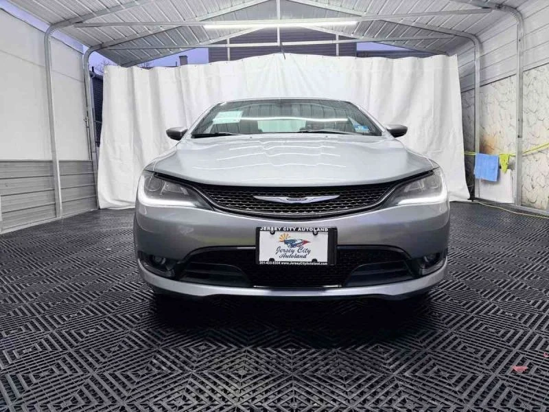 2015 Chrysler 200 - Image 2 of 12
