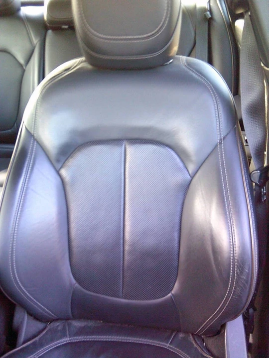 2015 Chrysler 200 - Image 15 of 21