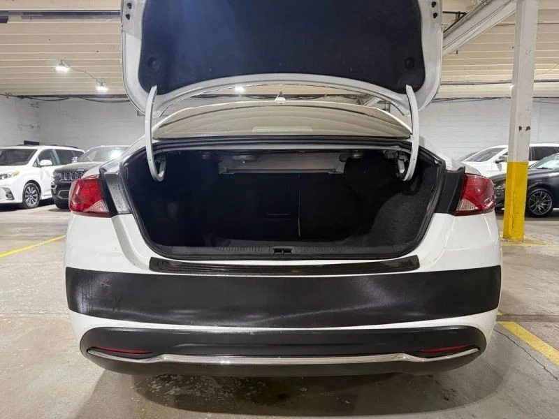 2015 Chrysler 200 - Image 7 of 12