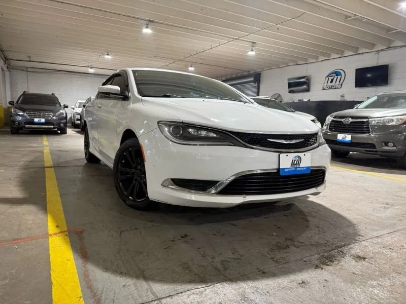 2015 Chrysler 200 - Image 6 of 12