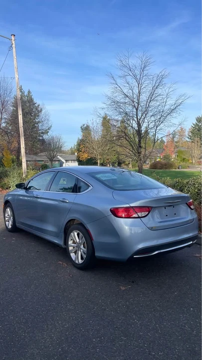 2015 Chrysler 200 - Image 6 of 9