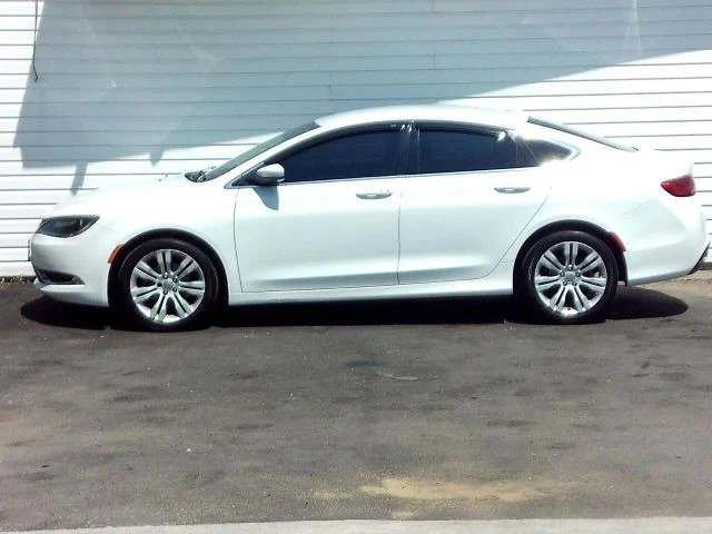 2015 Chrysler 200 - Image 2 of 21