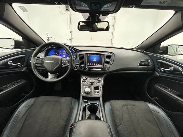 2015 Chrysler 200 - Image 2 of 12