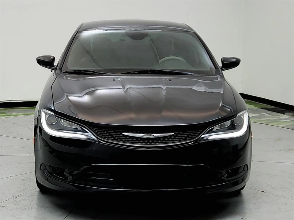 2015 Chrysler 200 - Image 2 of 12