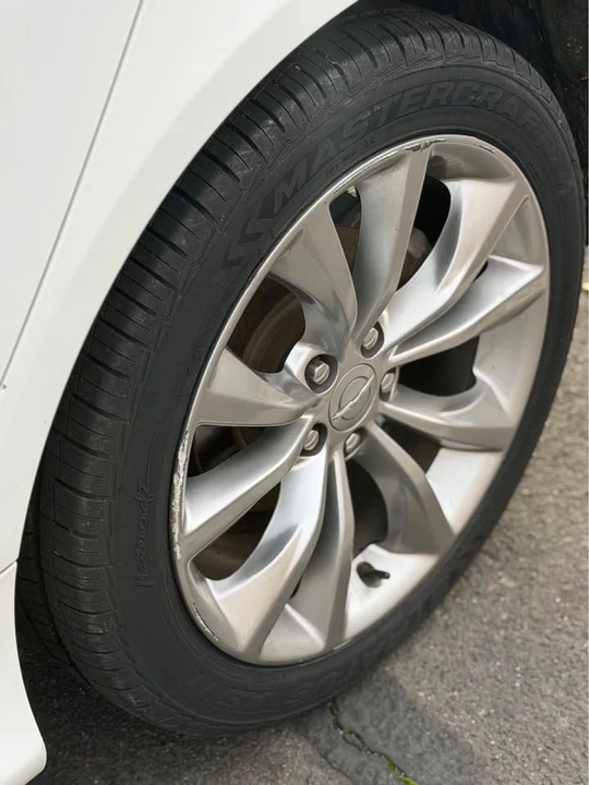 2015 Chrysler 200 - Image 13 of 13