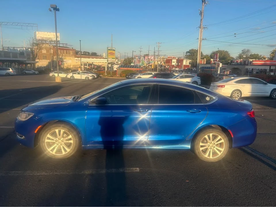 2015 Chrysler 200 - Image 6 of 8
