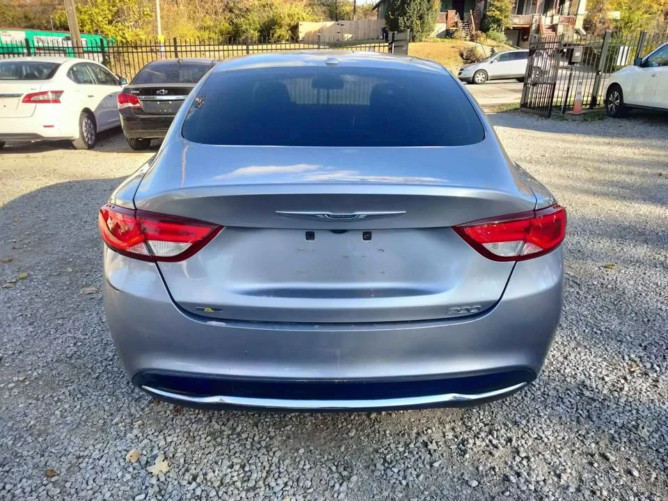 2015 Chrysler 200 - Image 2 of 7