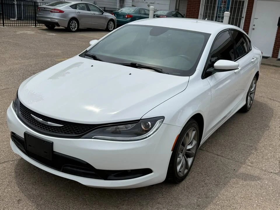2015 Chrysler 200 - Image 2 of 20