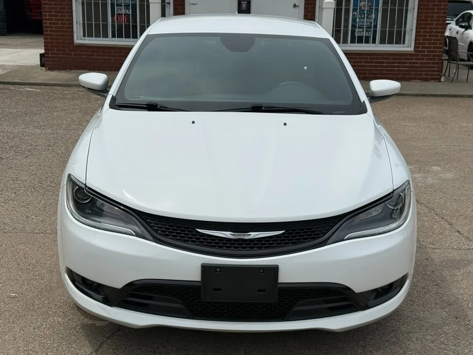 2015 Chrysler 200 - Image 9 of 20